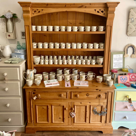 Large honey pine dresser